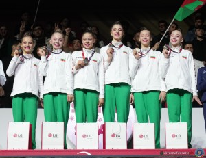 jr podium ph simone ferraro sfa04424